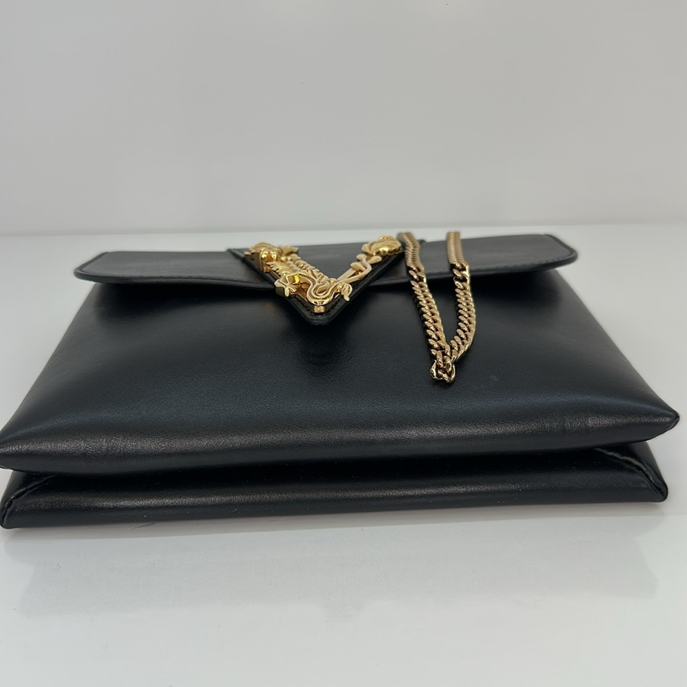 Sold ❌Versace Black and Gold Crossbody Bag with V-Shaped Clasp - Picture 10 of 10